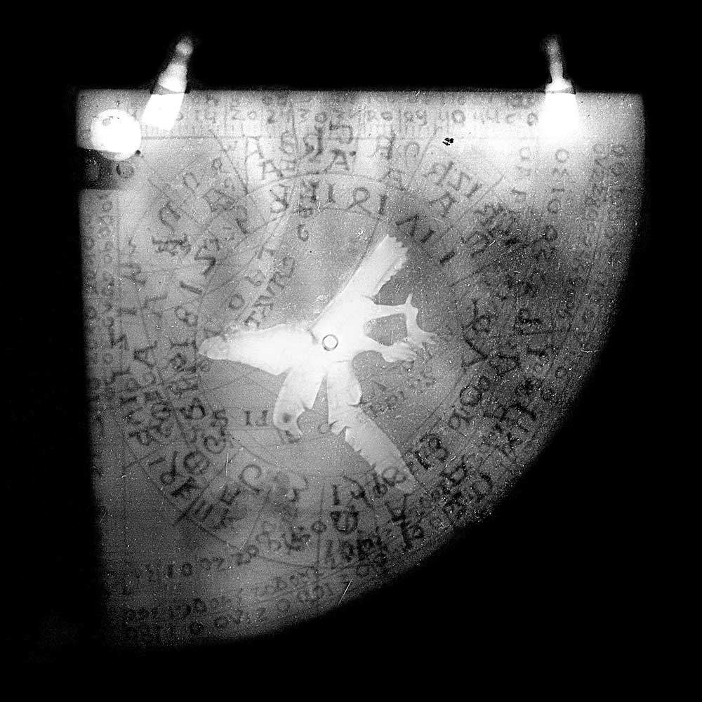 Xray of the astrolabic quadrant Astrolabic quadrant
