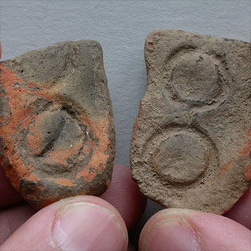 Sword mould fragments